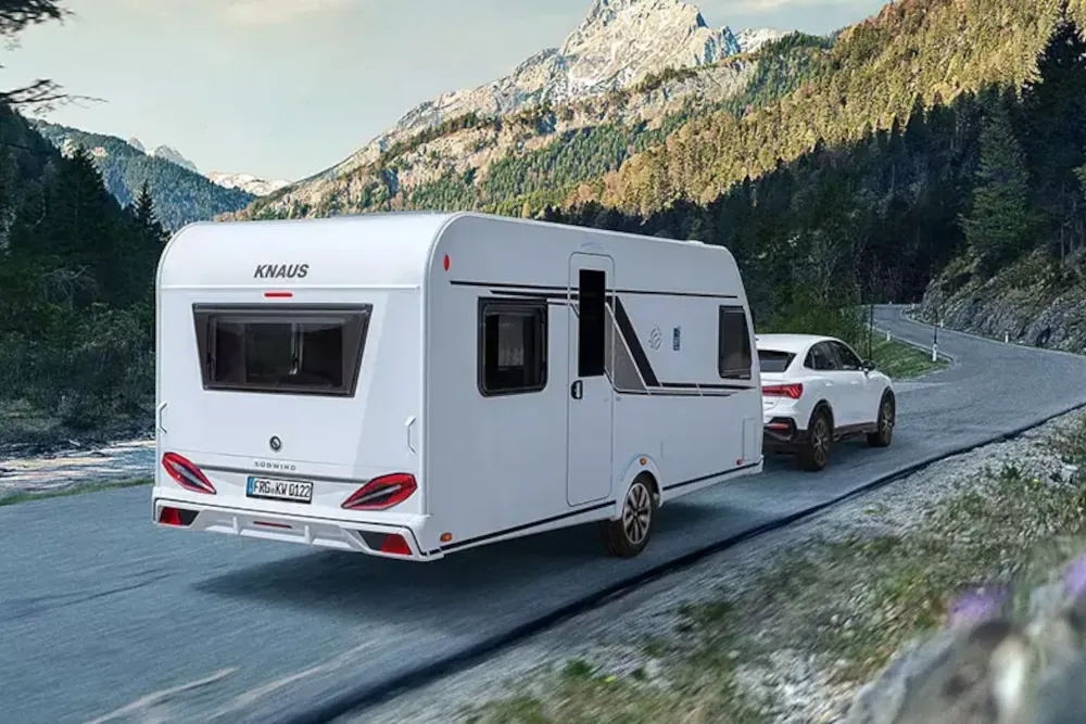 KNAUS WOHNWAGEN BAYERN AUSSENANSICHT – GÉRARD CARAVANING PEISSENBERG AUTORISIERTER KNAUS HÄNDLER